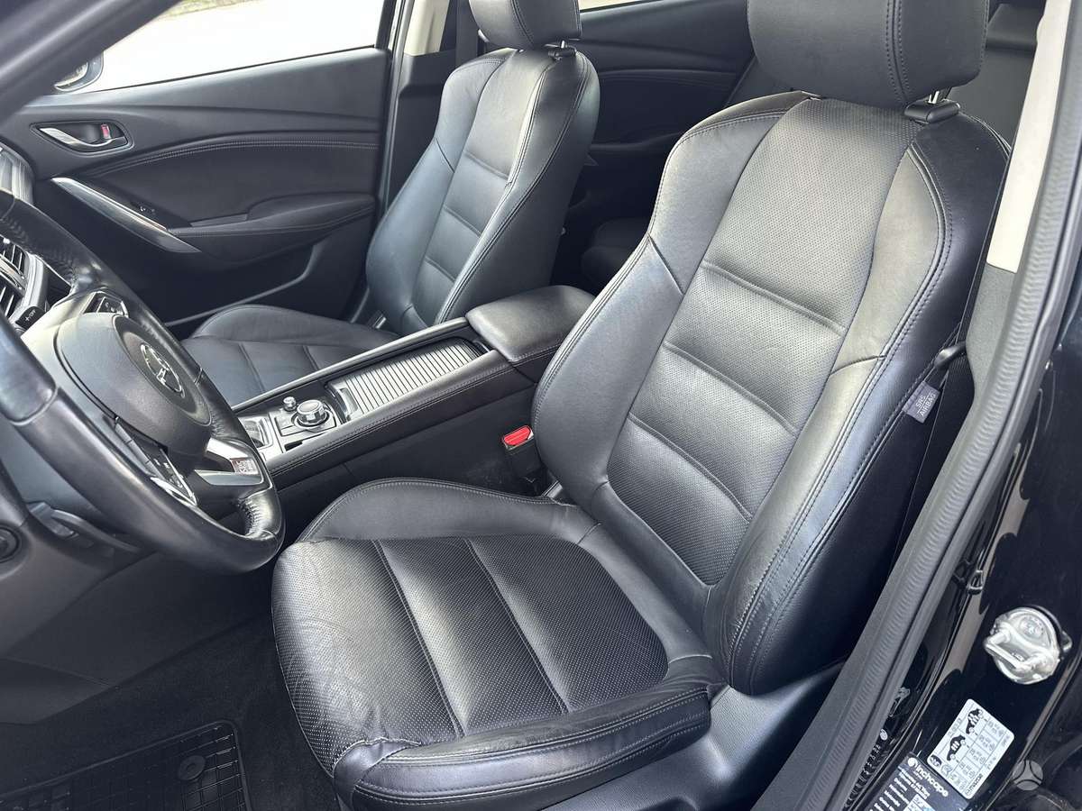 Mazda 6, 2.5 l., Седан