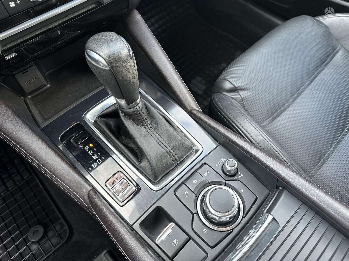Mazda 6, 2.5 l., Седан