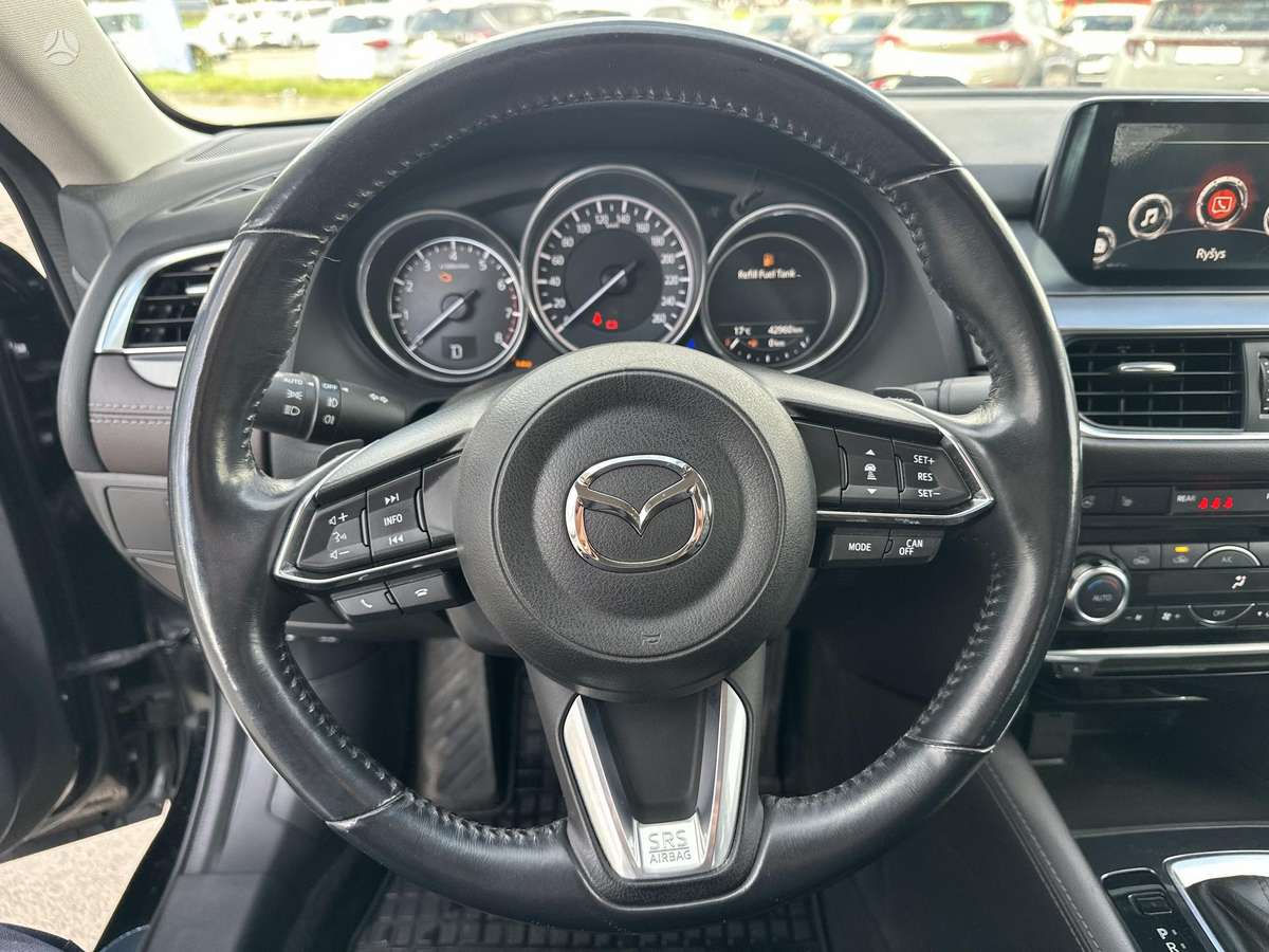 Mazda 6, 2.5 l., Седан