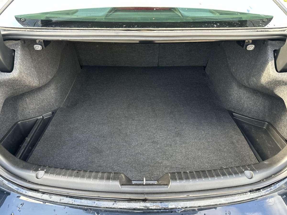 Mazda 6, 2.5 l., Седан