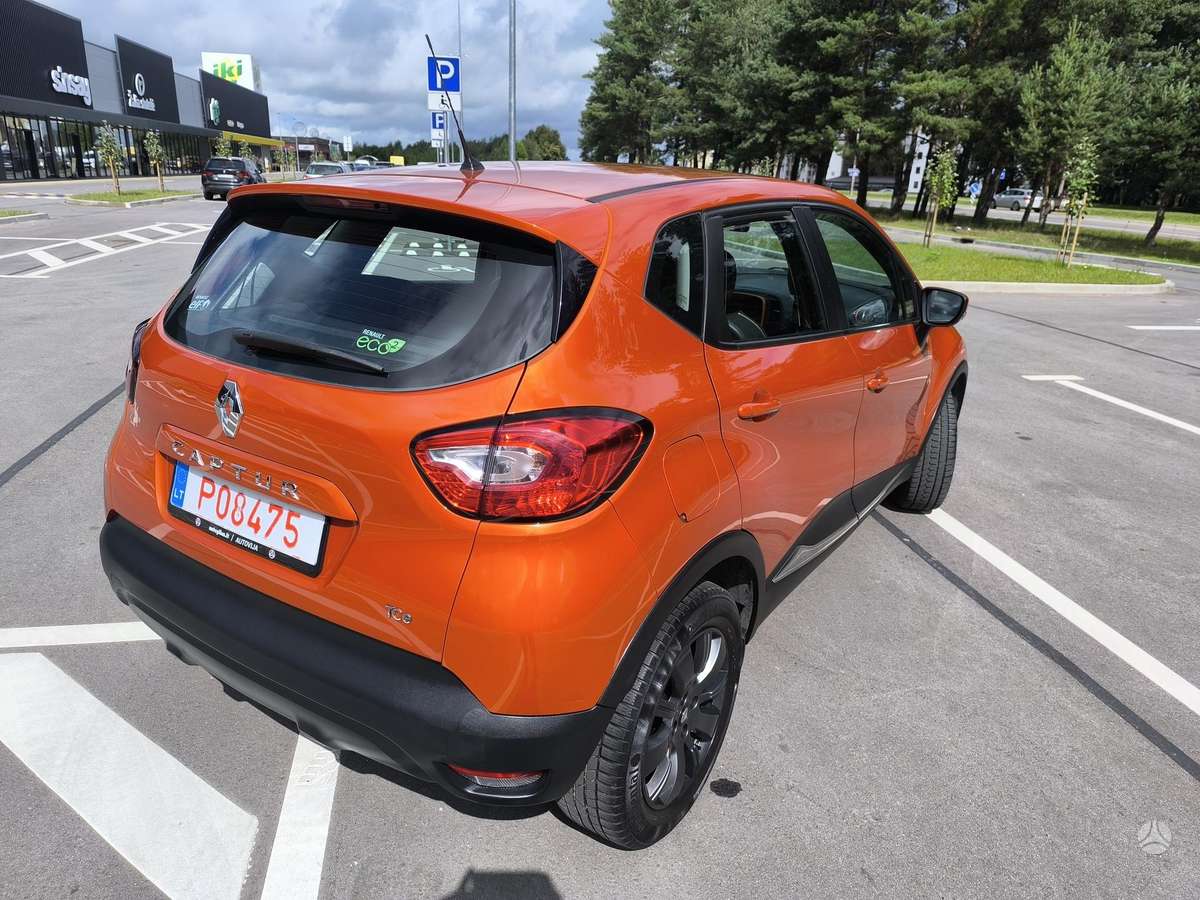 Renault Captur, 0.9 l., off-road / crossover