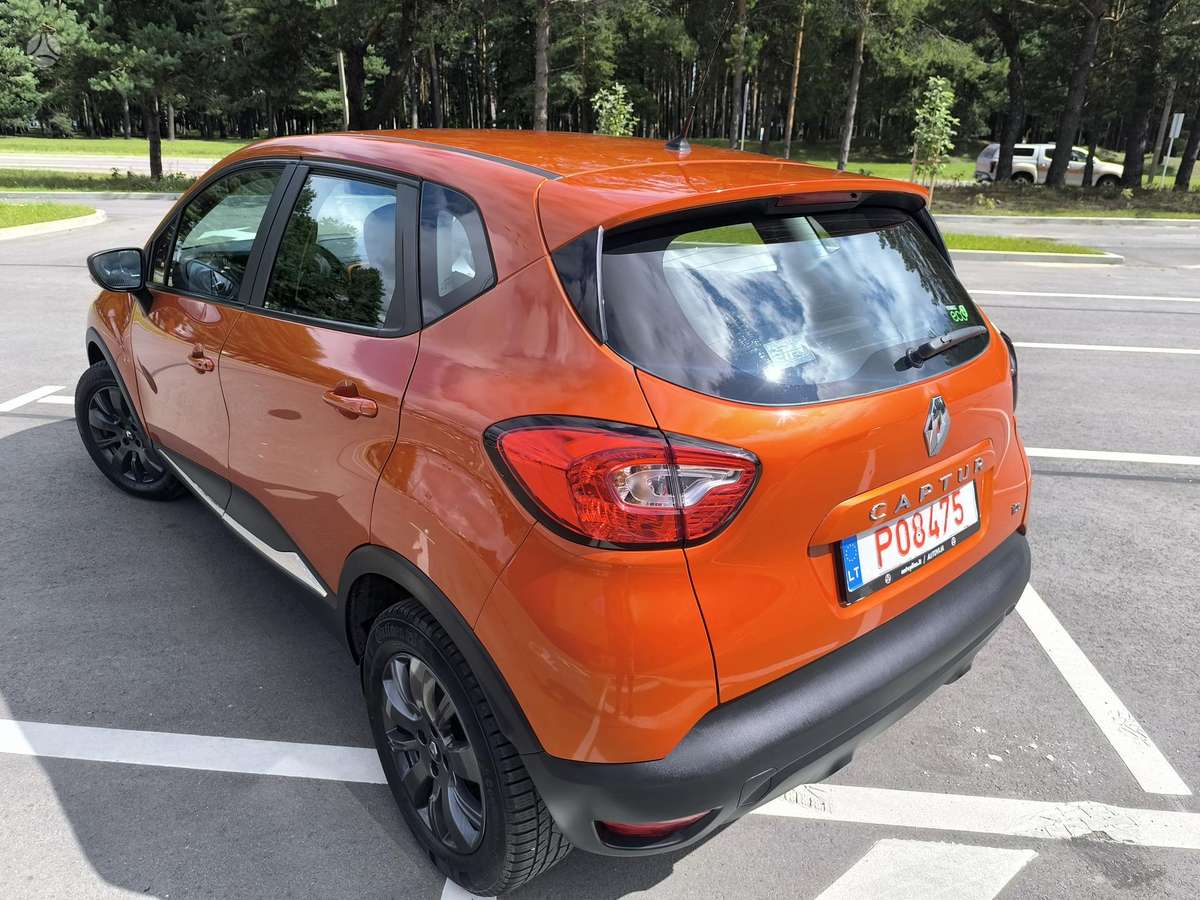 Renault Captur, 0.9 l., off-road / crossover