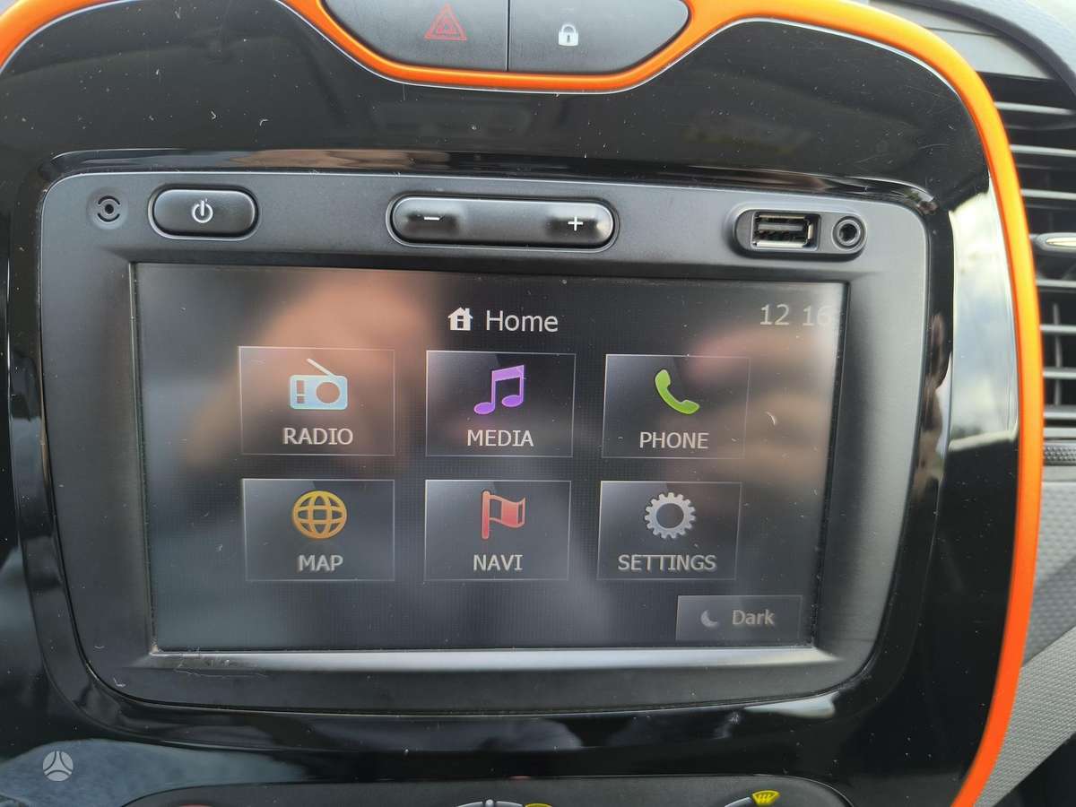 Renault Captur, 0.9 l., off-road / crossover