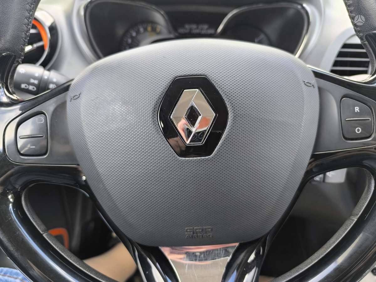 Renault Captur, 0.9 l., off-road / crossover