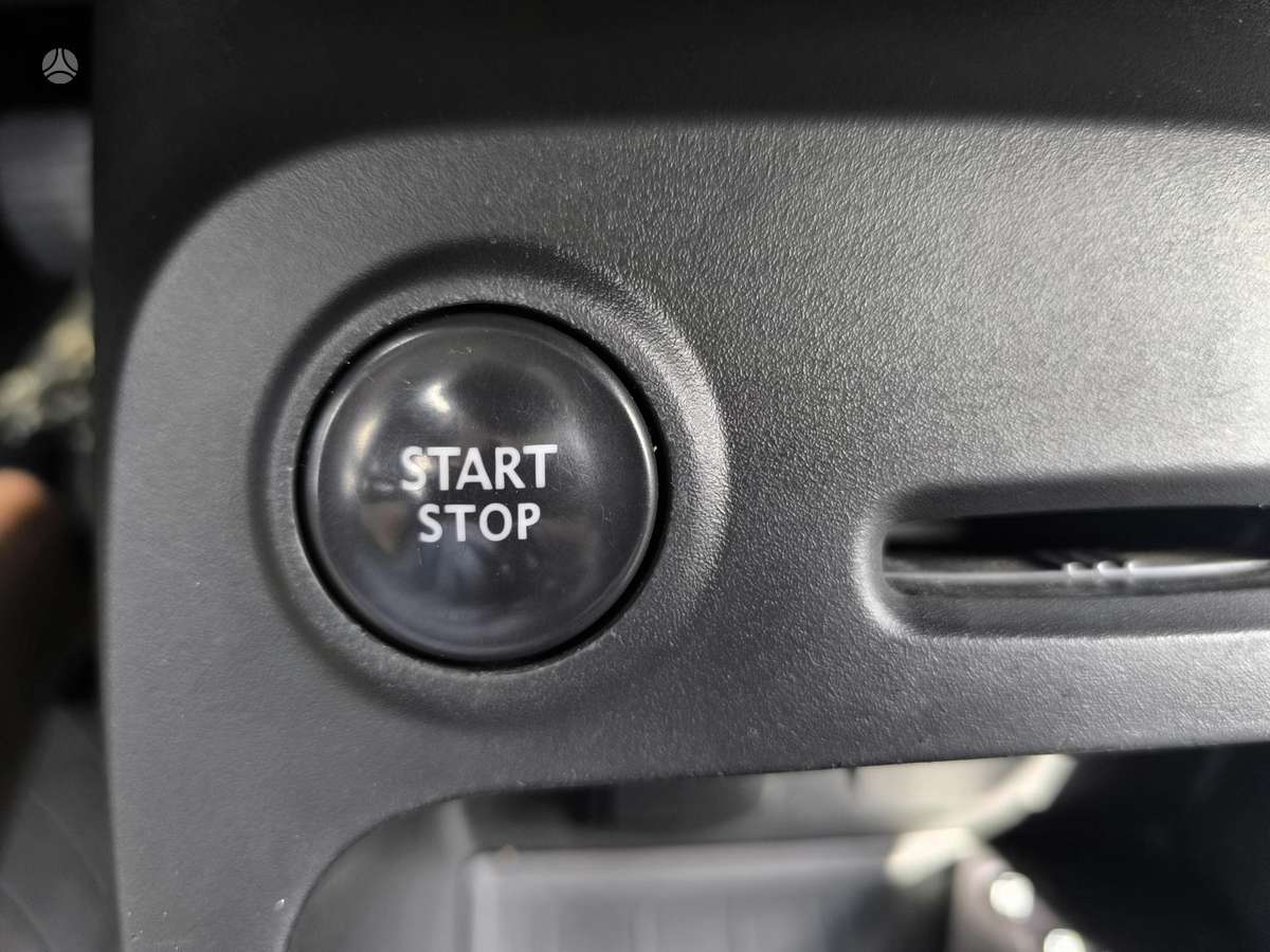 Renault Captur, 0.9 l., off-road / crossover