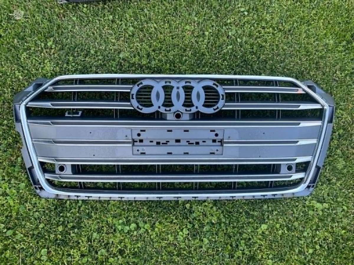 Audi S5 bamperiai, apdailos grotelės