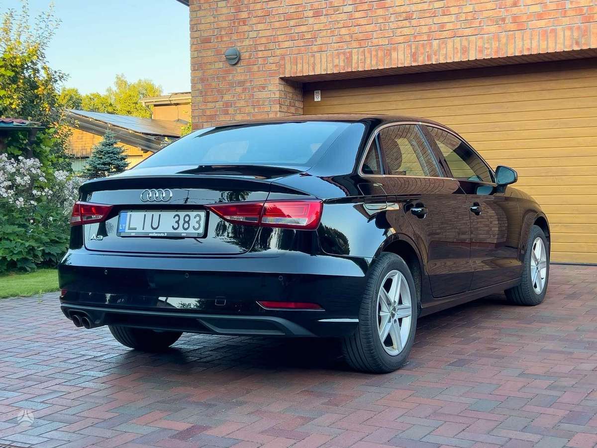 Audi A3, 1.5 l., Седан