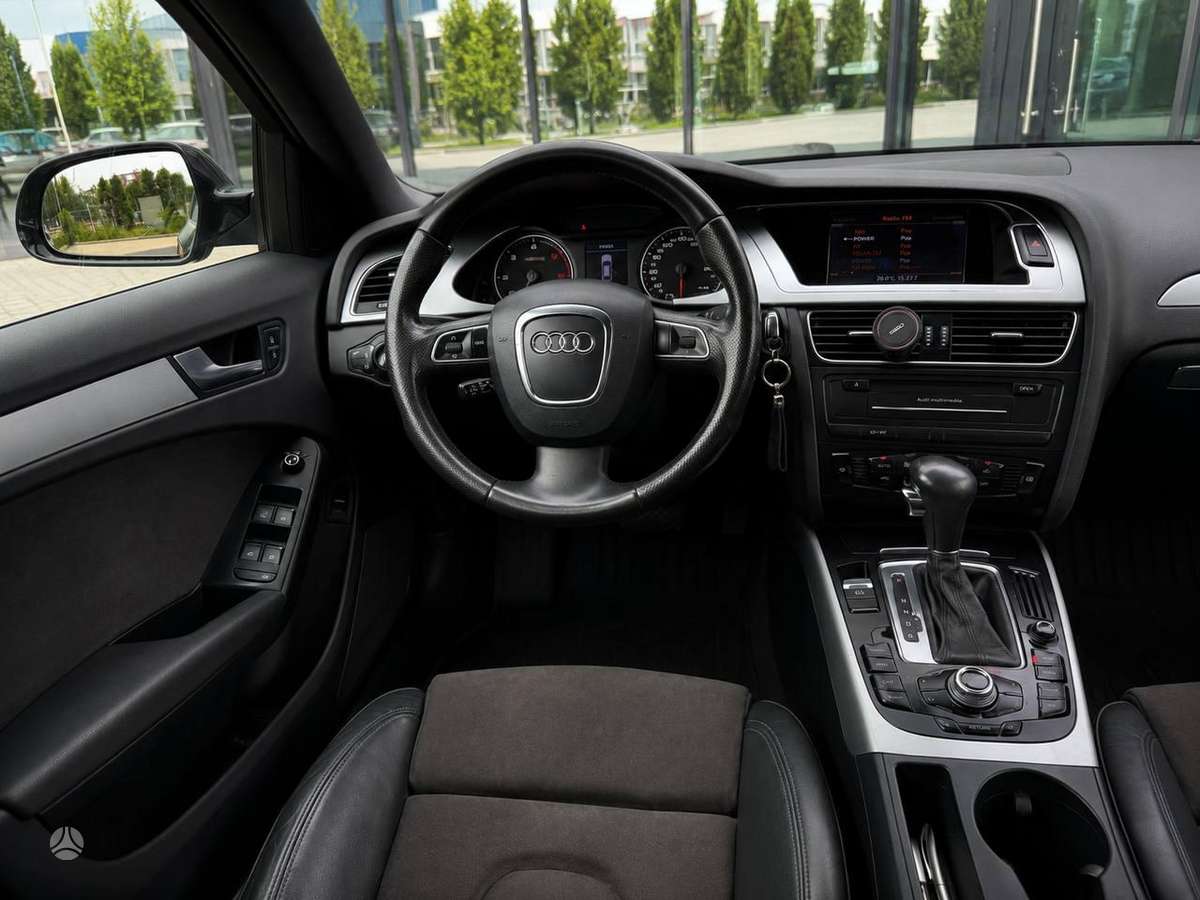 Audi A4, 2.0 l., universalas