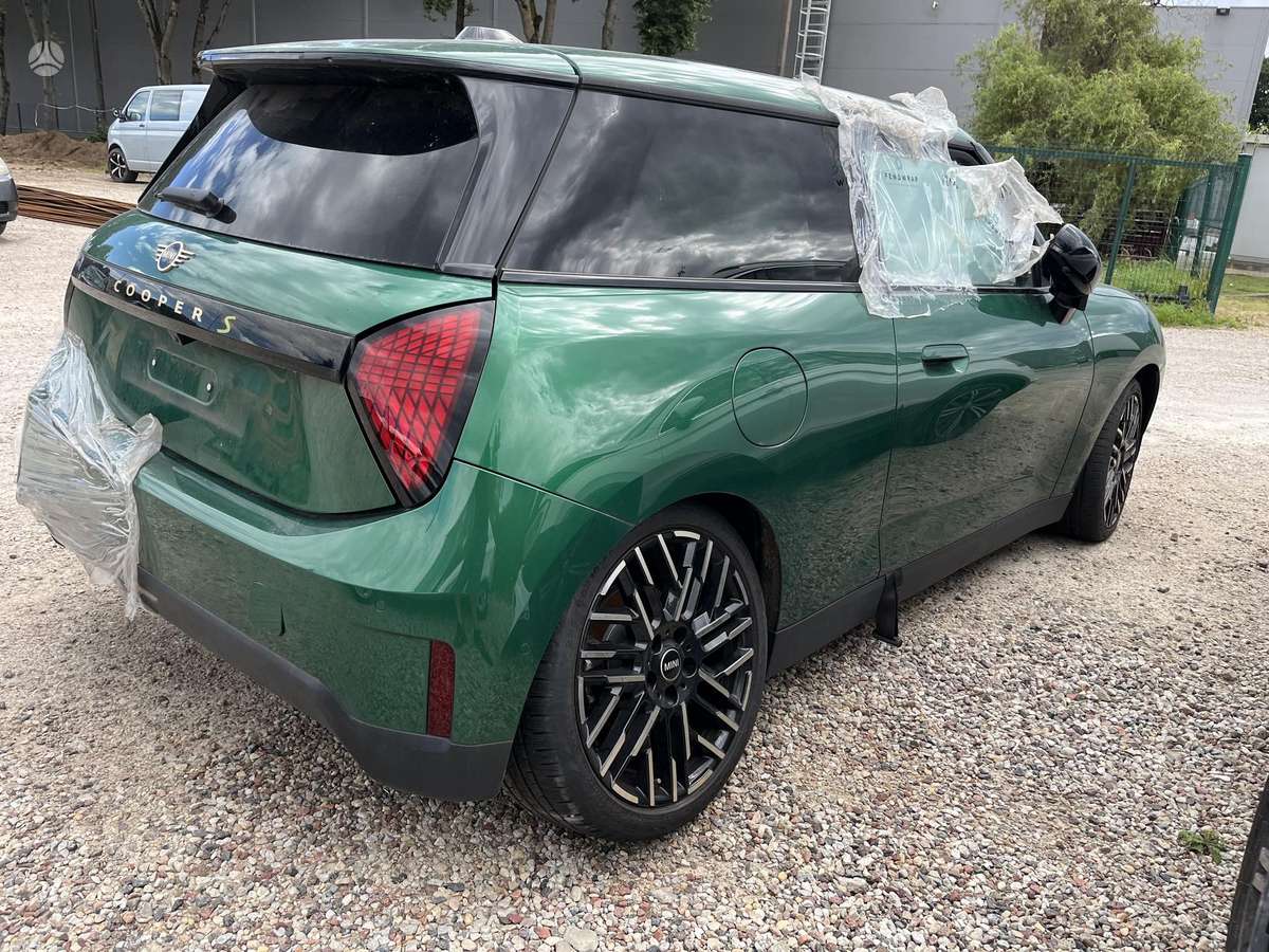 Mini Cooper SE Ardomas mini cooper 2024m