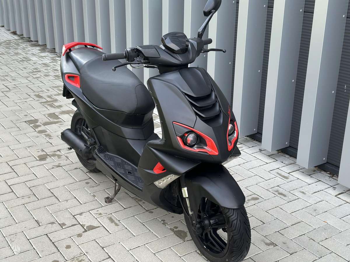 Peugeot Speedfight 49cc, мотороллеры / мопеды