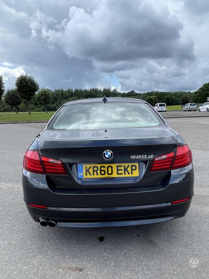BMW 520, 2.0 l., Седан