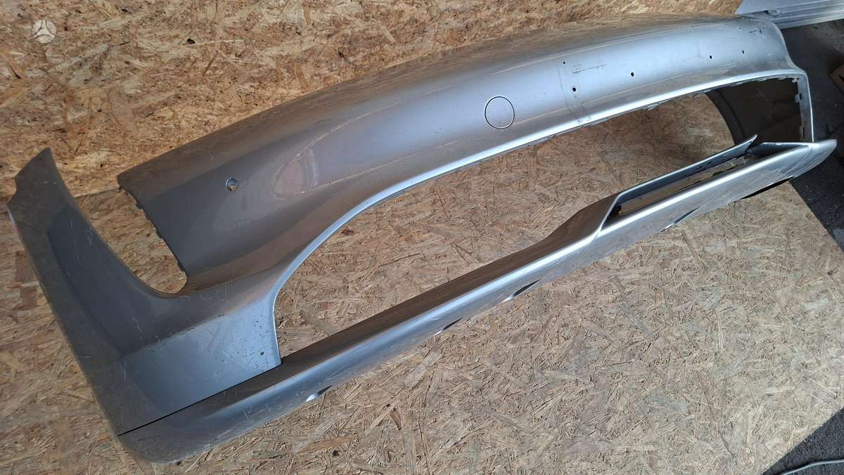 Porsche Taycan, 9J1807541, Cen32118