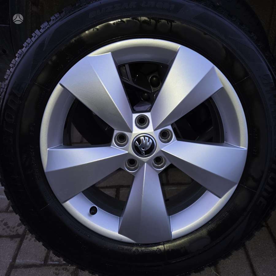 Skoda, lengvojo lydinio, R17