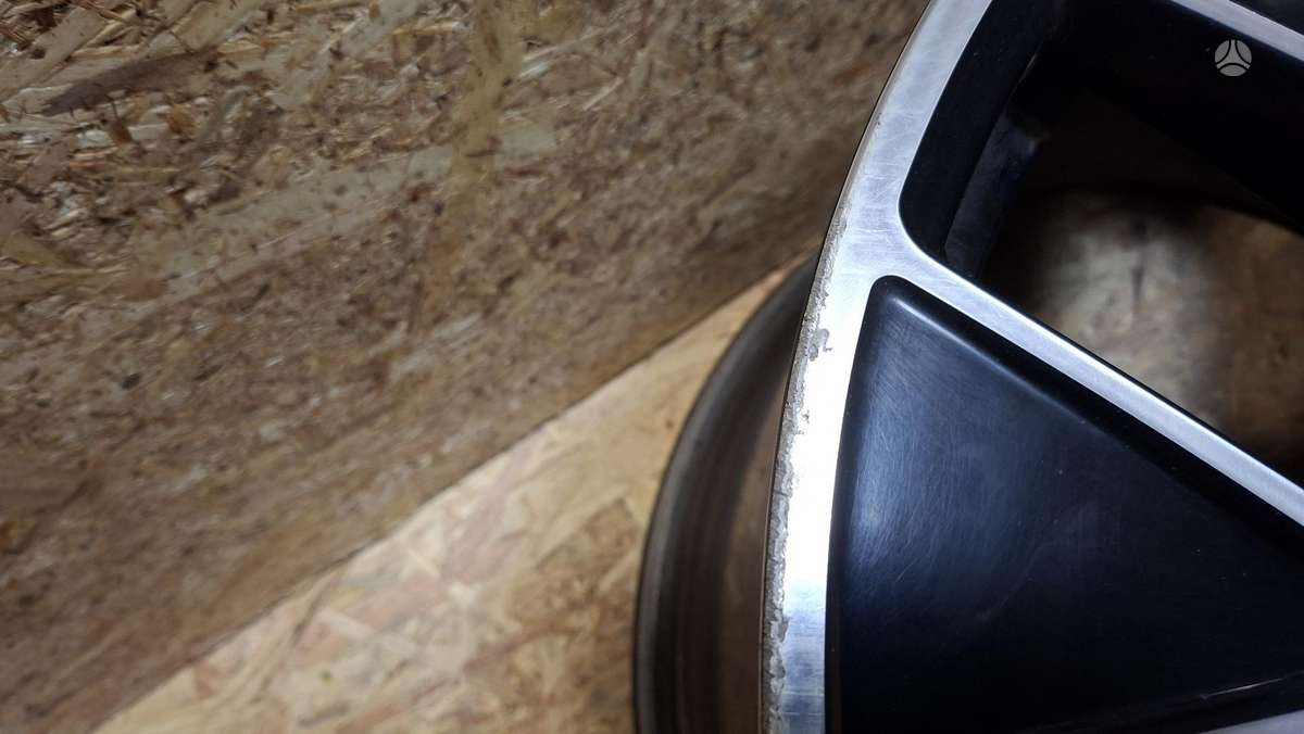 Porsche Taycan, 9J1601025K, Cen32119