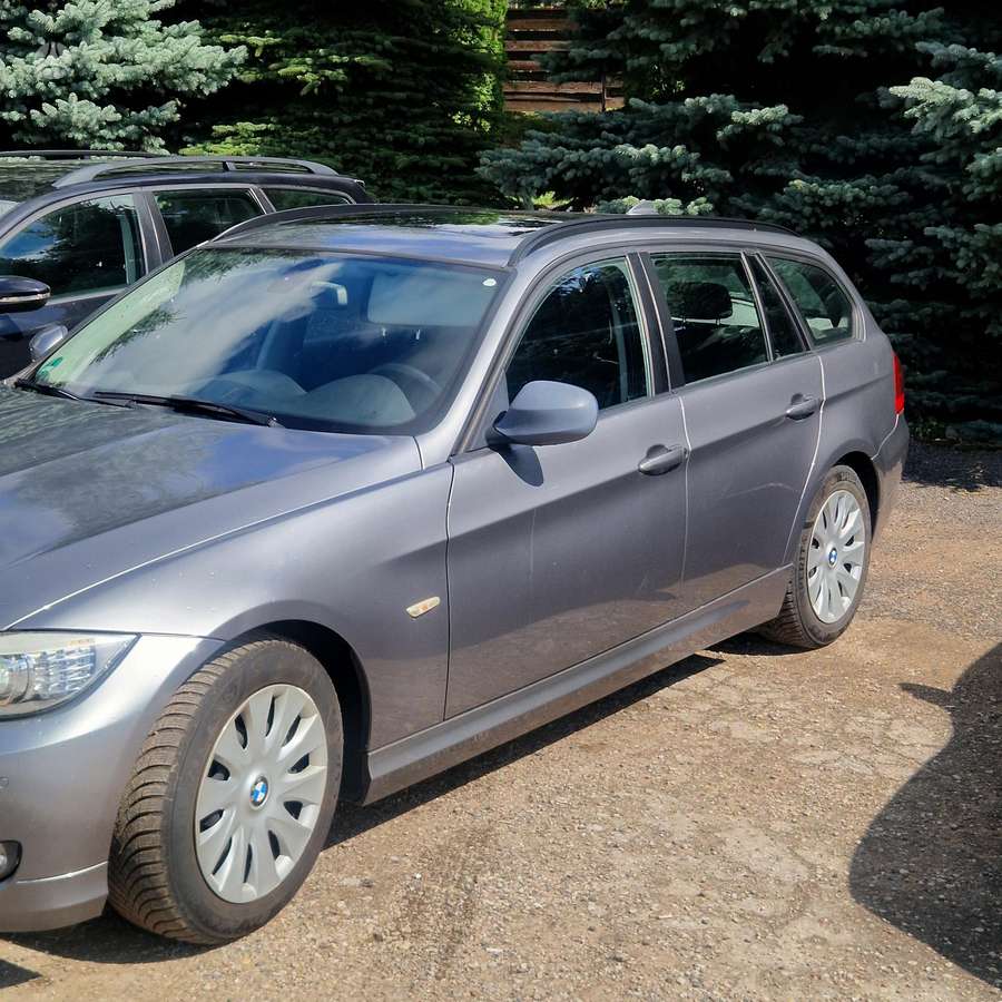 BMW 320, 2.0 l., universalas