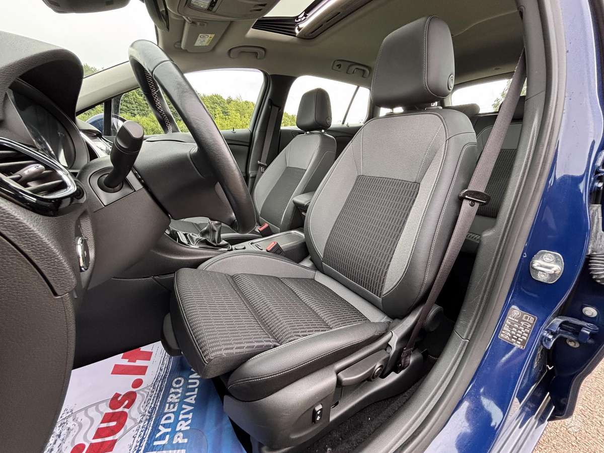 Opel Astra, 1.5 l., Универсал