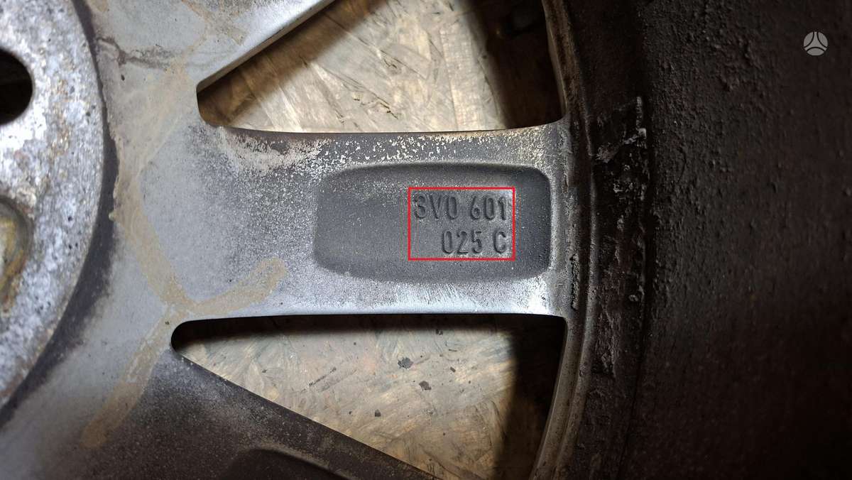 Skoda Superb, 3V0601025C, Cen32134