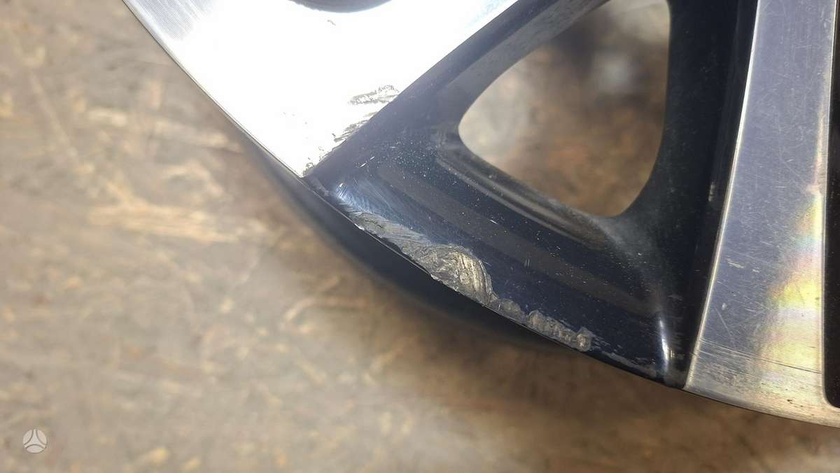 Toyota C-HR, 42611F4040, Cen32141