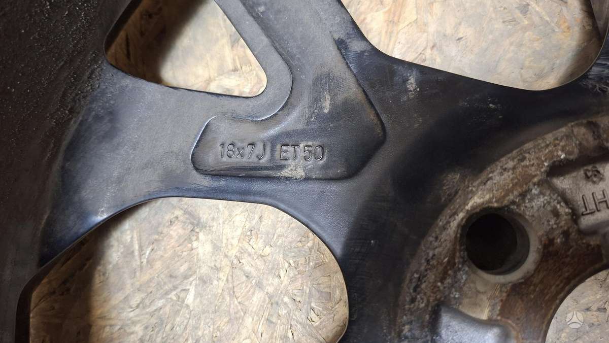 Toyota C-HR, 42611F4040, Cen32141
