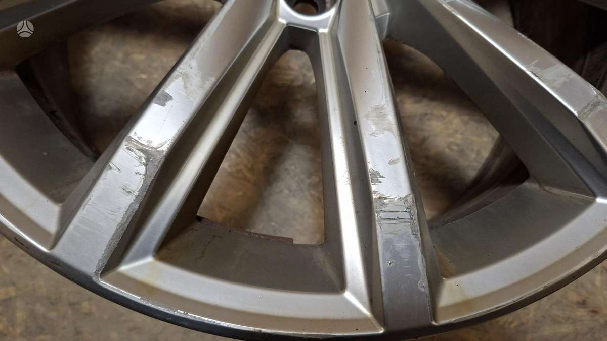Volkswagen Passat, 3G0601025D, Cen32157