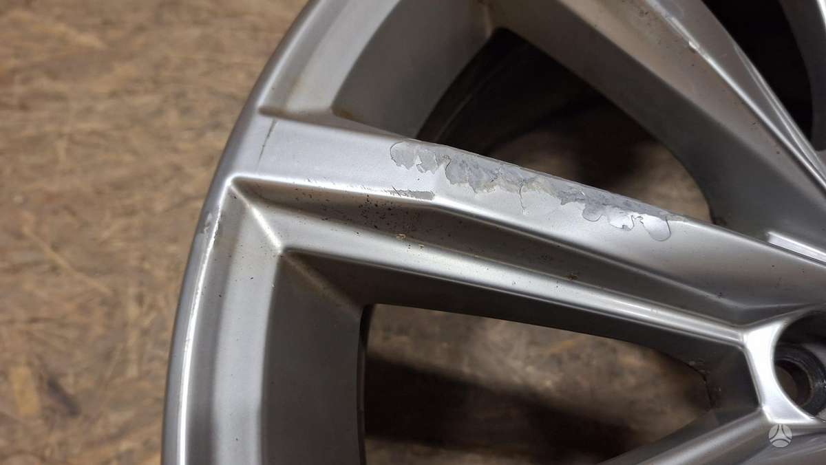 Volkswagen Passat, 3G0601025D, Cen32158