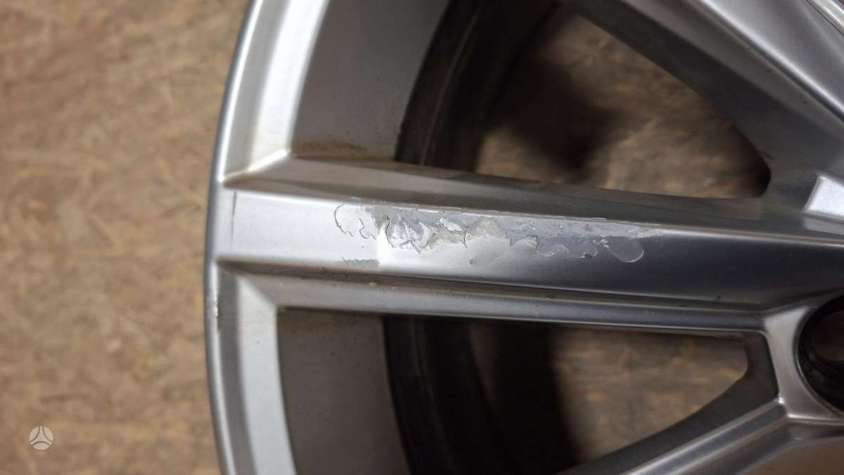 Volkswagen Passat, 3G0601025D, Cen32158