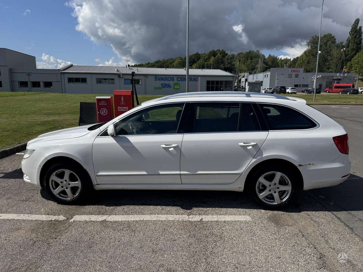 Skoda Superb, 2.0 l., Универсал