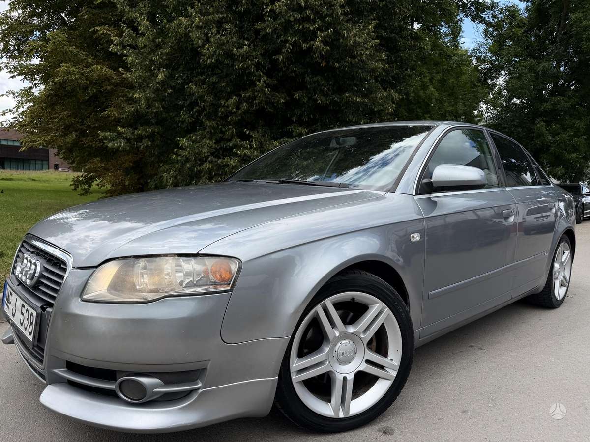 Audi A4, 2.0 l., Седан