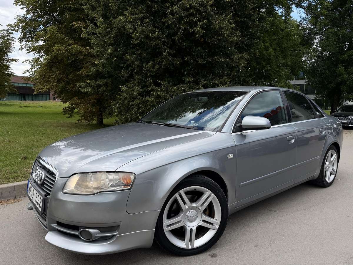 Audi A4, 2.0 l., Седан