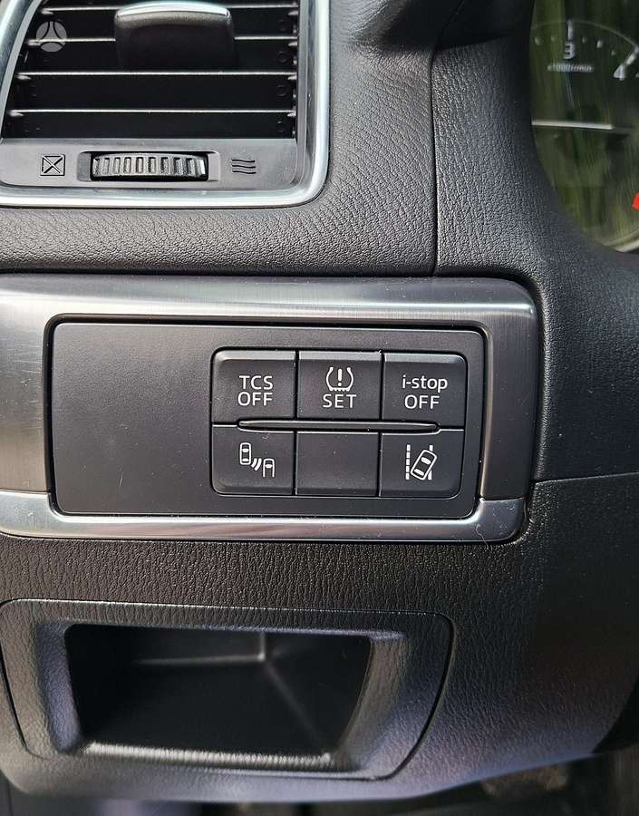 Mazda CX-5, 2.2 l., Внедорожник / Кроссовер
