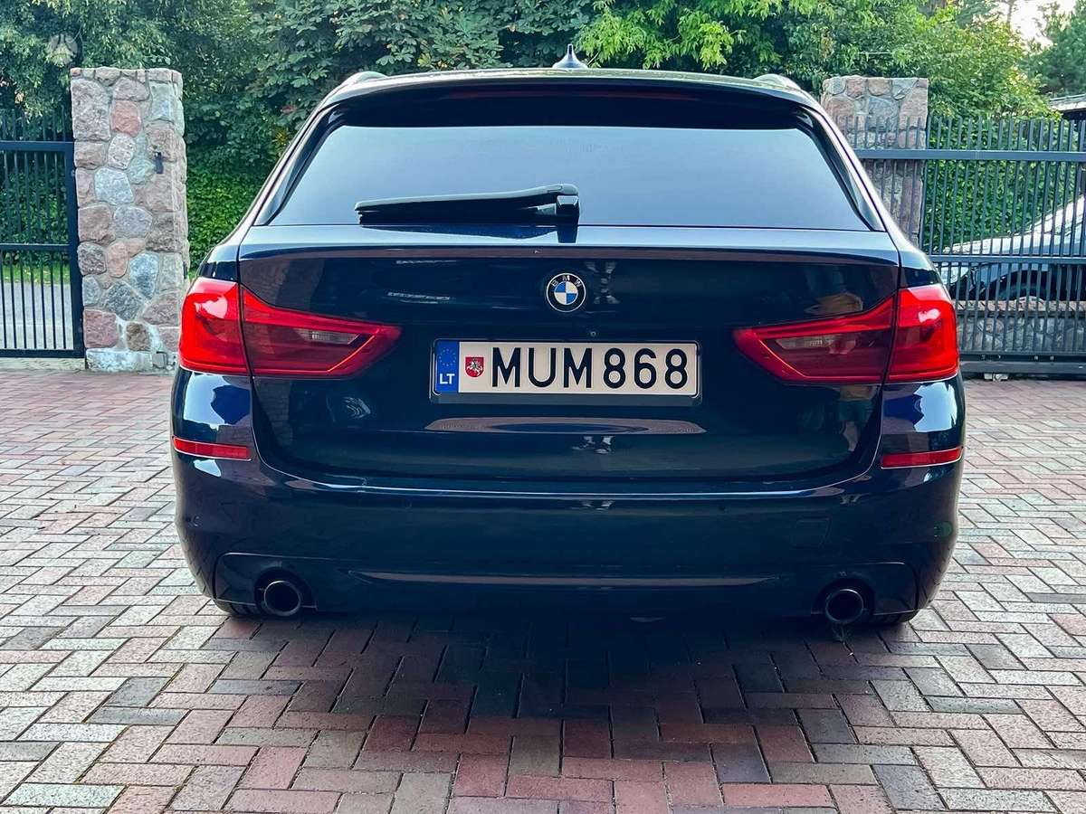 BMW 520, 2.0 l., wagon