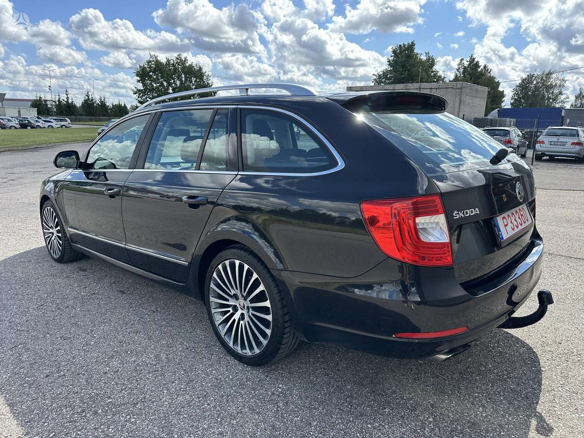 Skoda Superb, 1.8 l., Универсал
