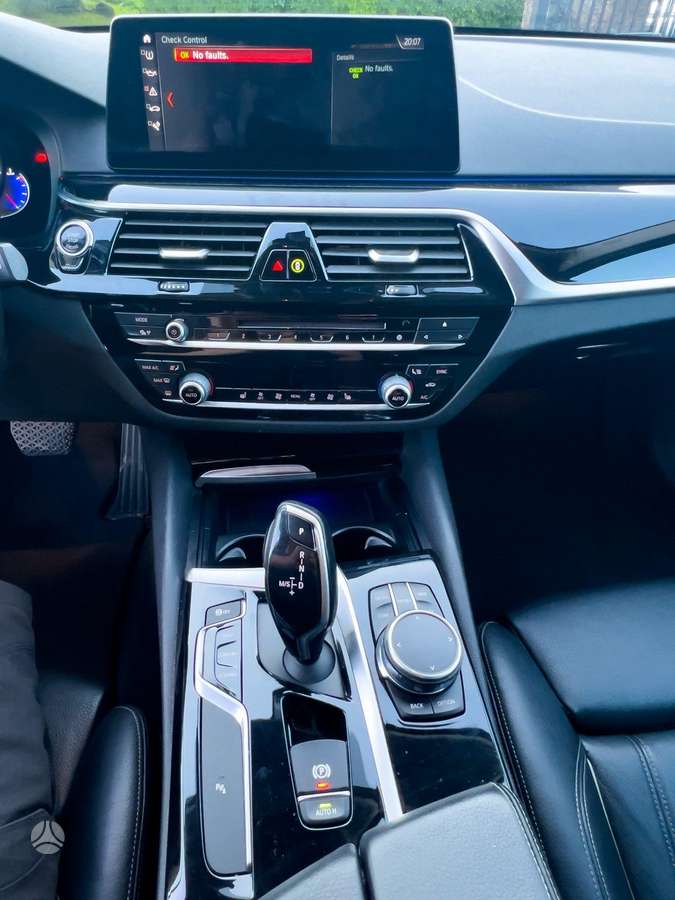 BMW 520, 2.0 l., universalas