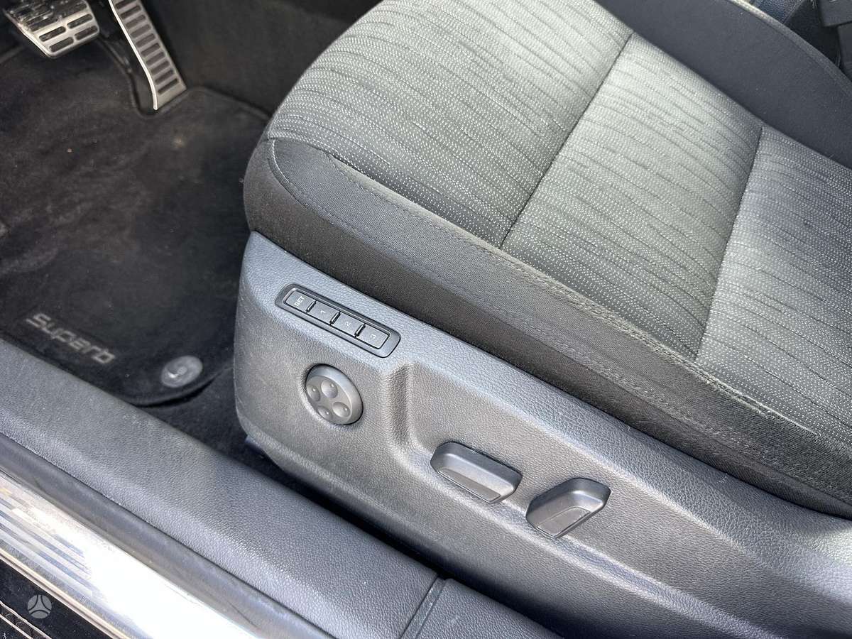 Skoda Superb, 1.8 l., Универсал