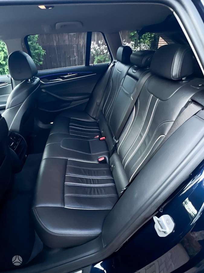 BMW 520, 2.0 l., wagon