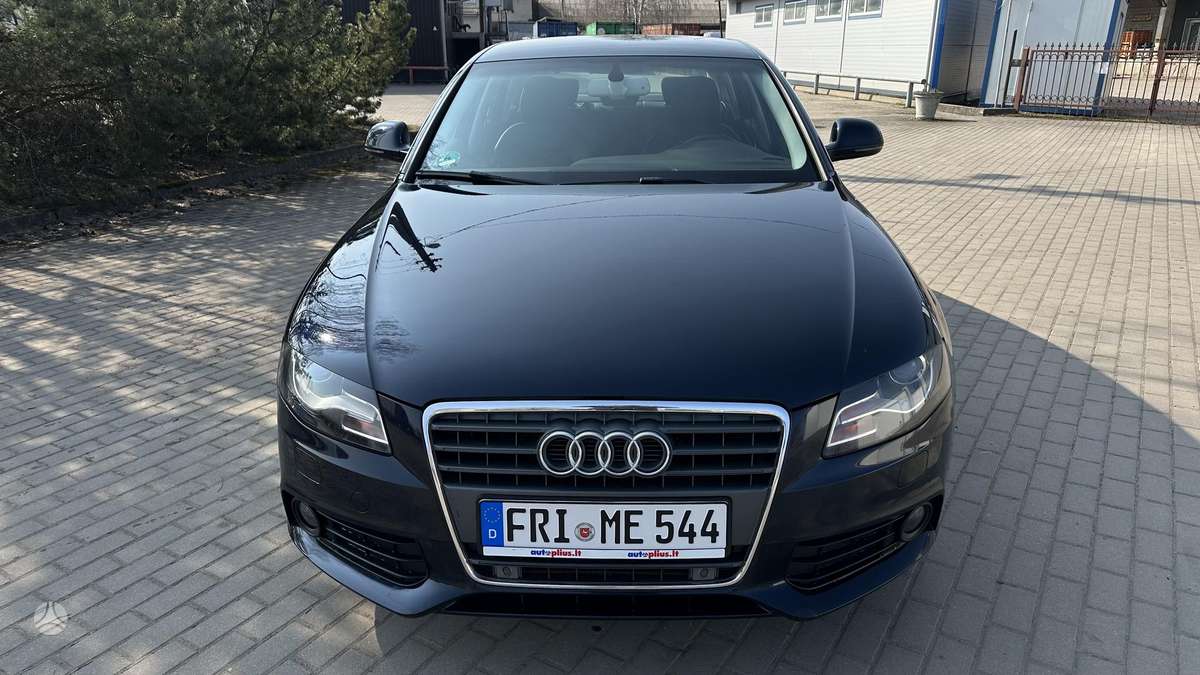Audi A4, 2.7 l., Седан