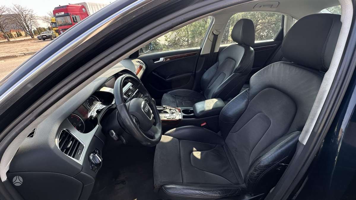 Audi A4, 2.7 l., Седан