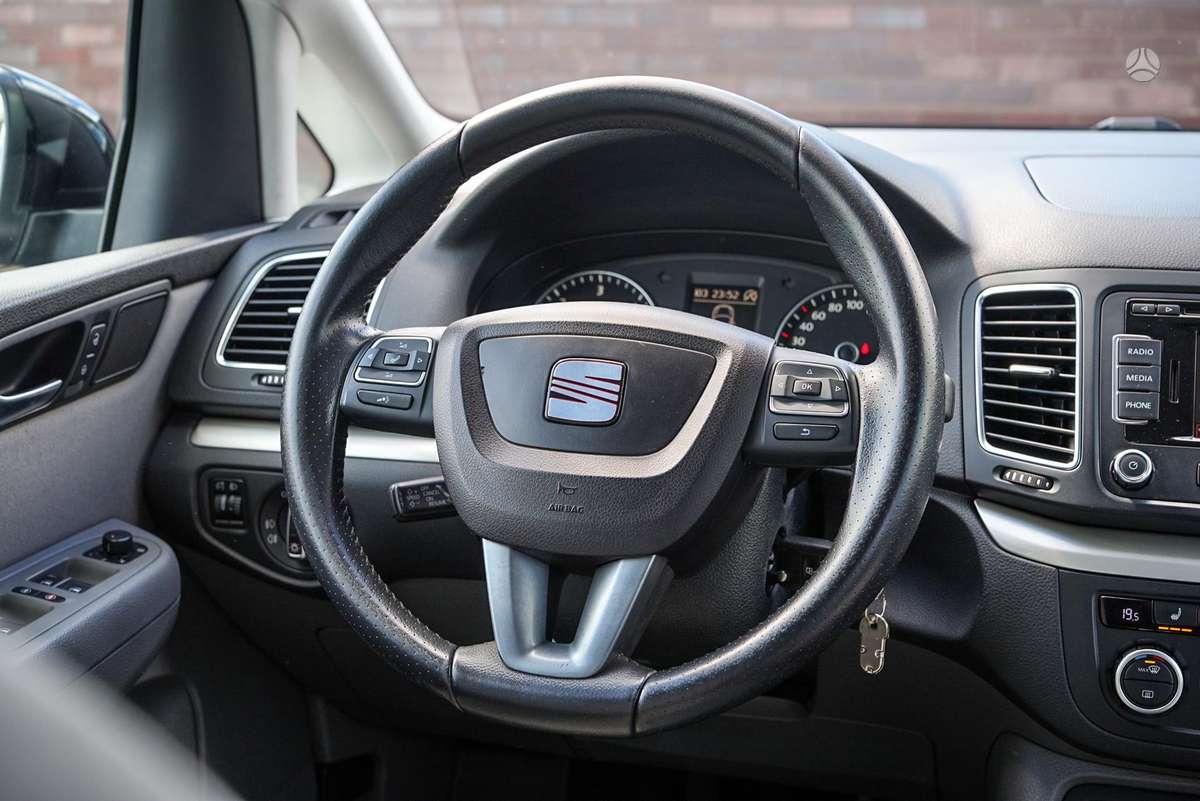 Seat Alhambra, 2.0 l., Минивэн