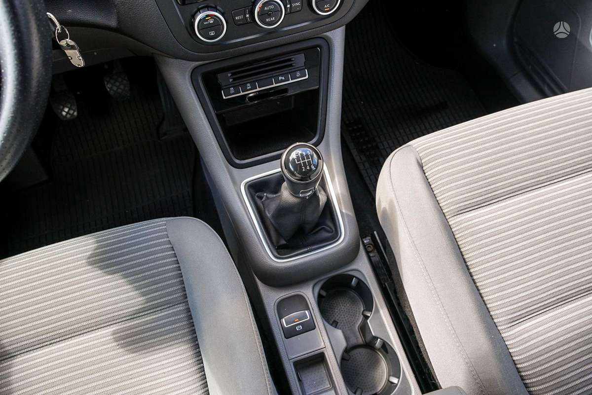 Seat Alhambra, 2.0 l., Минивэн