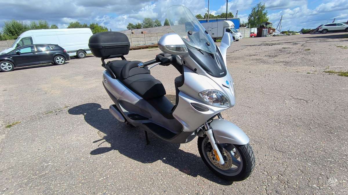 Piaggio X9 125cc, scooters / mopeds