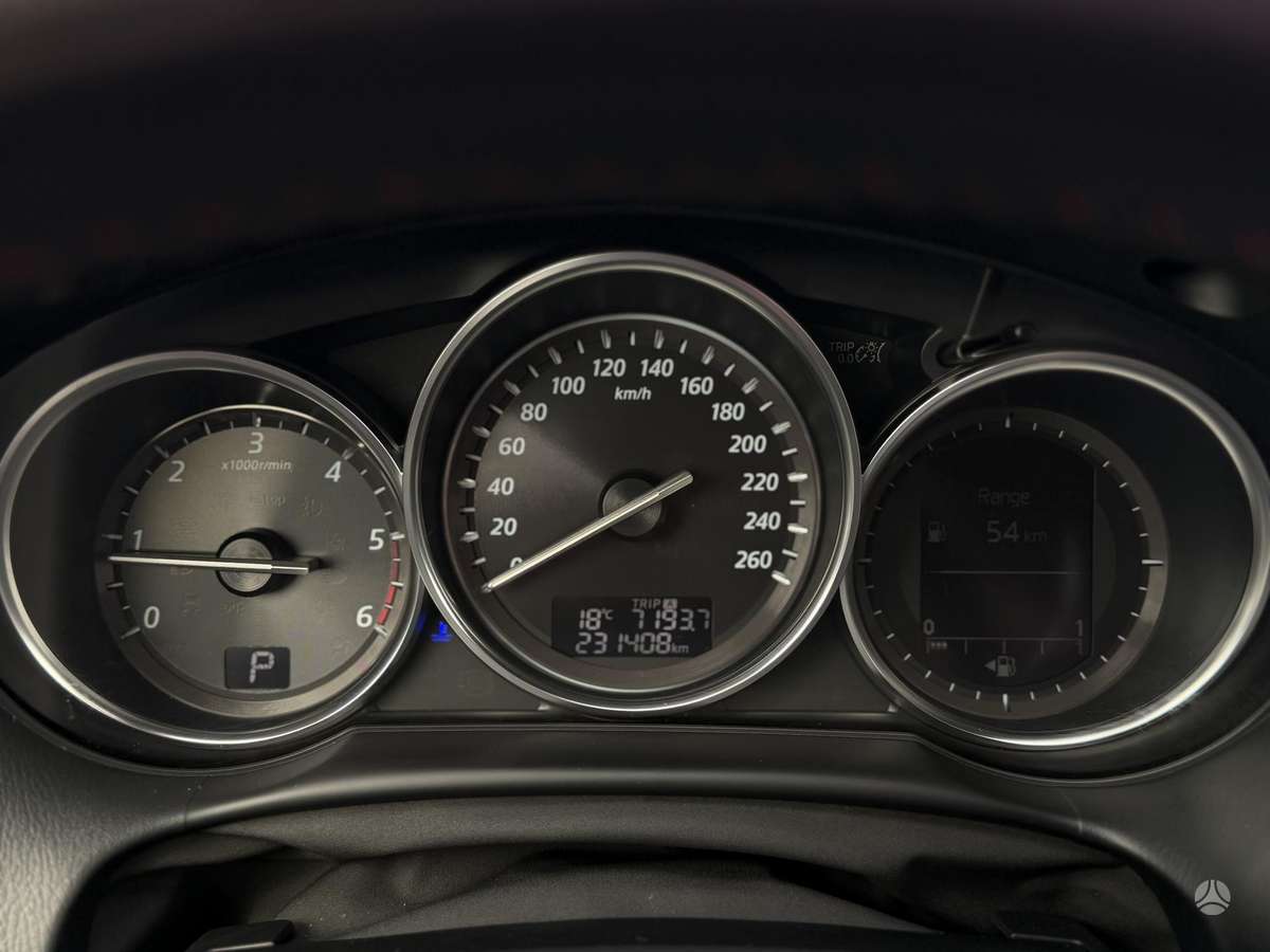 Mazda CX-5, 2.2 l., Внедорожник / Кроссовер