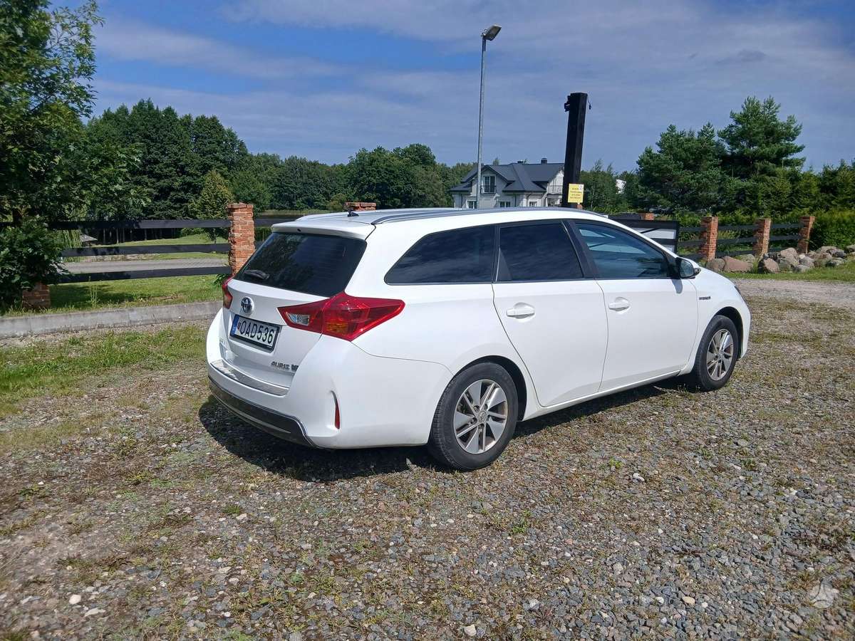 Toyota Auris - 3