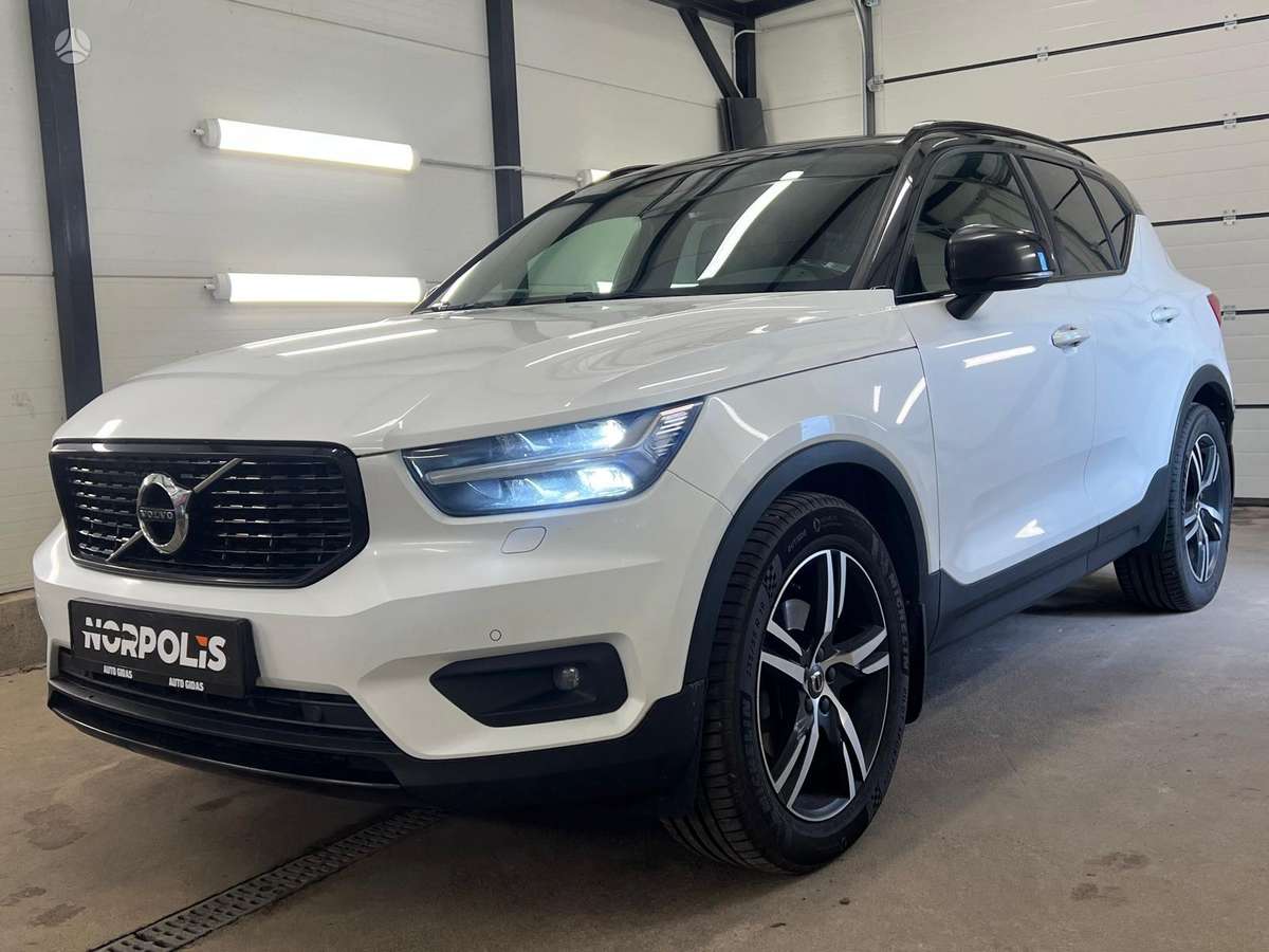 Volvo XC40 - 3