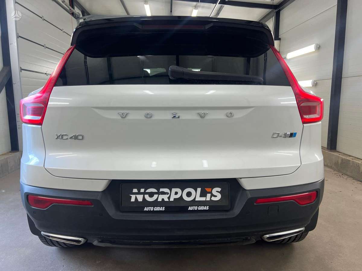 Volvo XC40 - 6