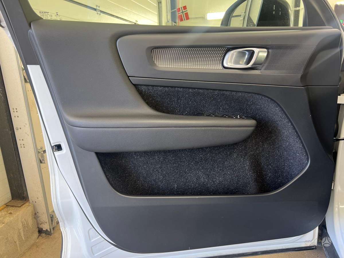 Volvo XC40 - 9
