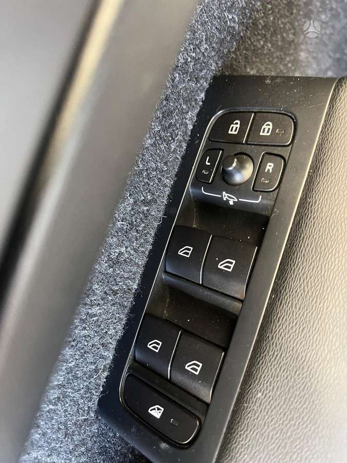 Volvo XC40 - 10