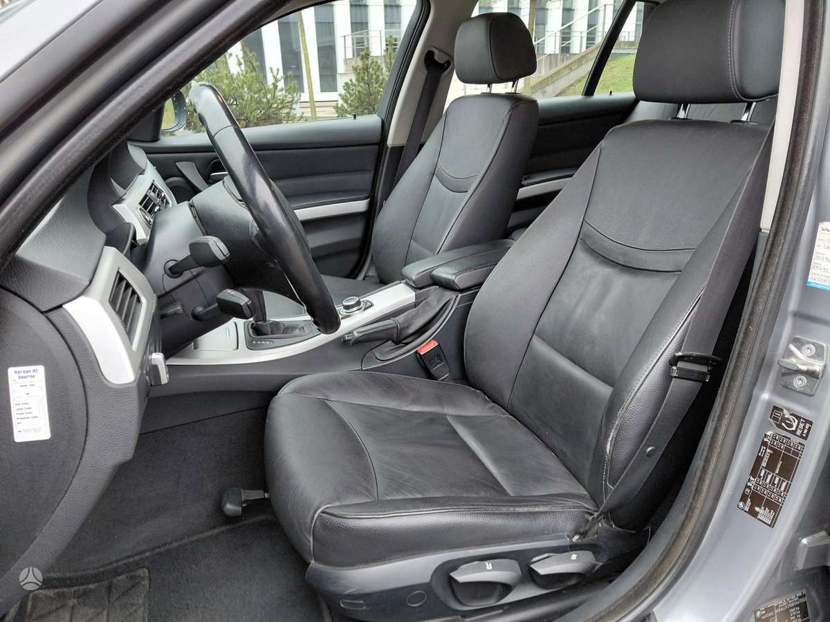 BMW 320, 2.0 l., wagon
