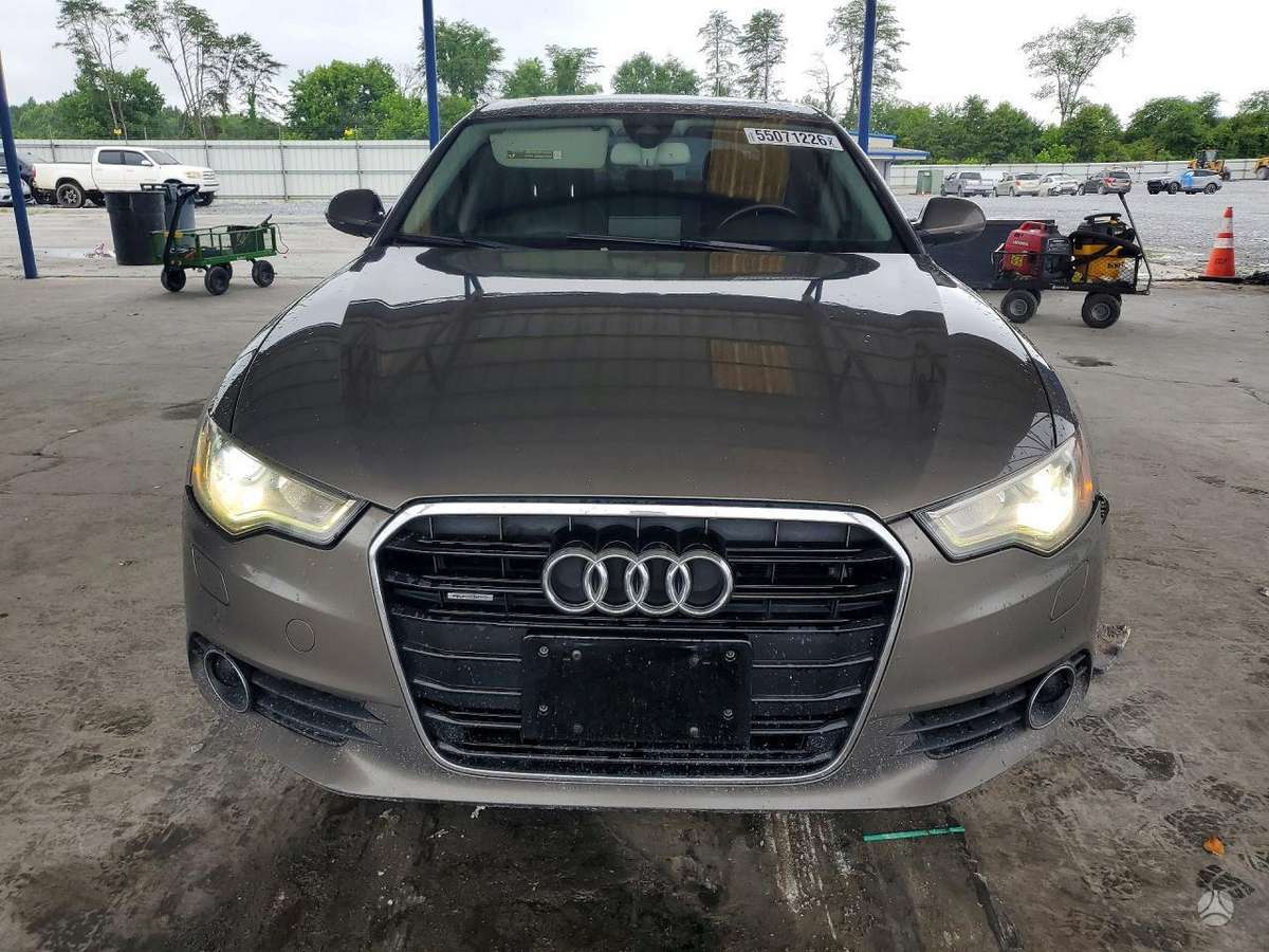 Audi A6, 3.0 l., Седан