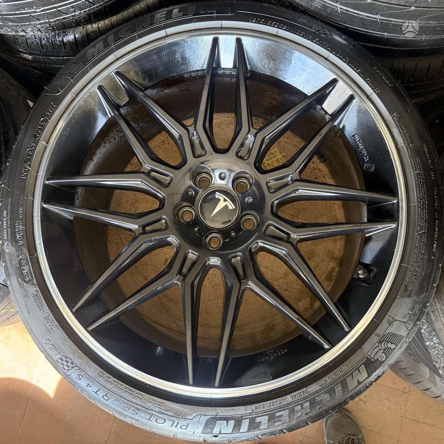 TESLA Model Y, легкосплавные , R21