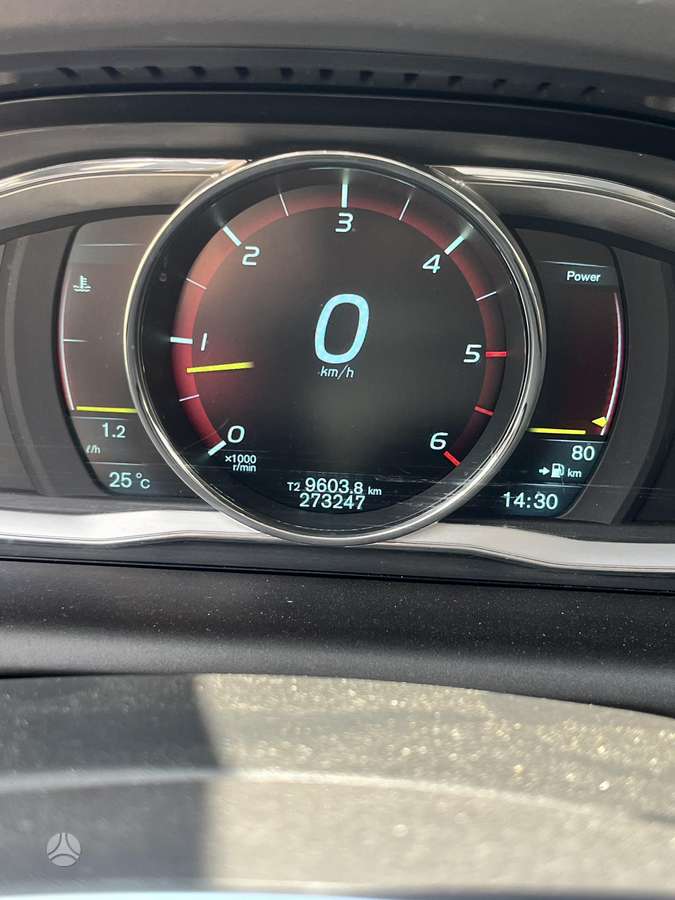 Volvo XC60 - 9